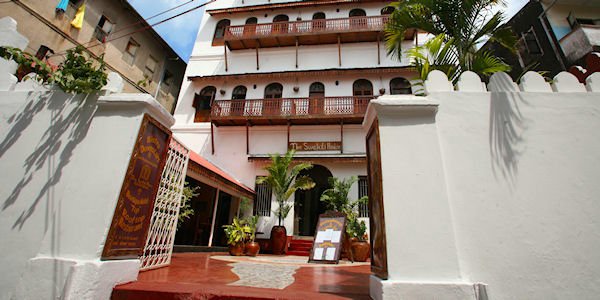 The Swahili House klik voor verdere informatie! The Swahili House klik voor verdere informatie!