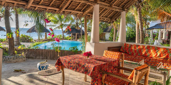 Villa Juliana accommodatie terras lounge, Zanzibar in Tanzania Villa Juliana accommodatie terras lounge, Zanzibar in Tanzania