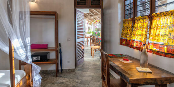 Villa Juliana tweepersoonskamer interieur, Zanzibar in Tanzania Villa Juliana tweepersoonskamer interieur, Zanzibar in Tanzania