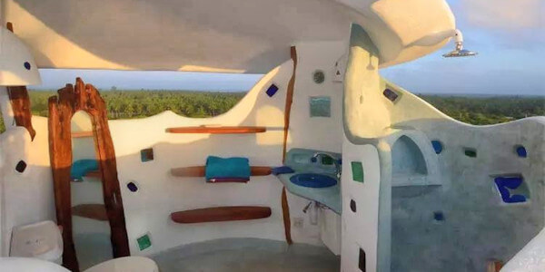 Watamu Treehouse accommodatie starbed badkamer, Watamu Beach in Kenia Watamu Treehouse accommodatie starbed badkamer, Watamu Beach in Kenia