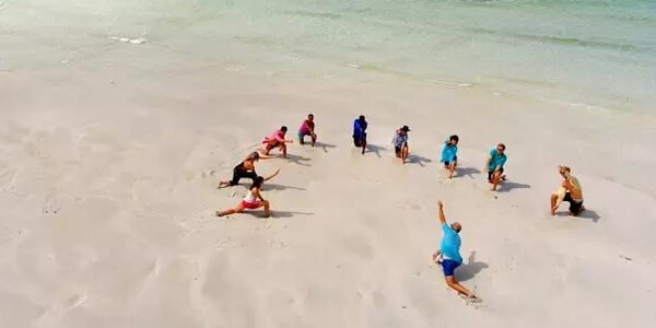 Watamu Treehouse beach yoga, Watamu Beach in Kenia Watamu Treehouse beach yoga, Watamu Beach in Kenia