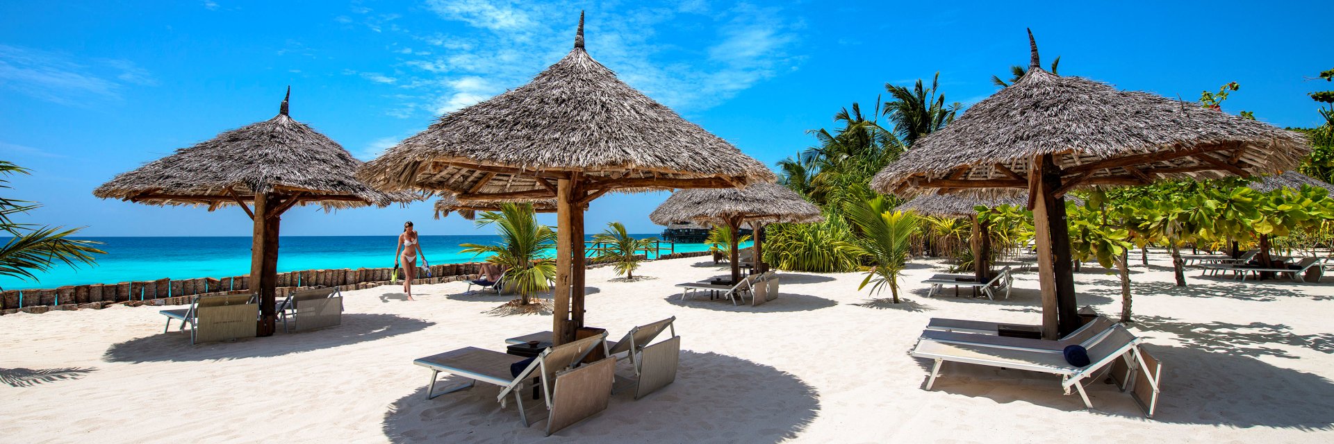 Zanzibar strandvakantie van rustieke accommodaties tot all-inclusive beach resorts. Zanzibar strandvakantie van rustieke accommodaties tot all-inclusive beach resorts.