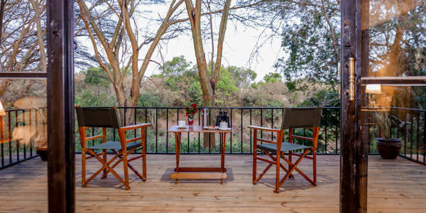 Zebra River Camp veranda uitzicht, Masai Mara in Kenia