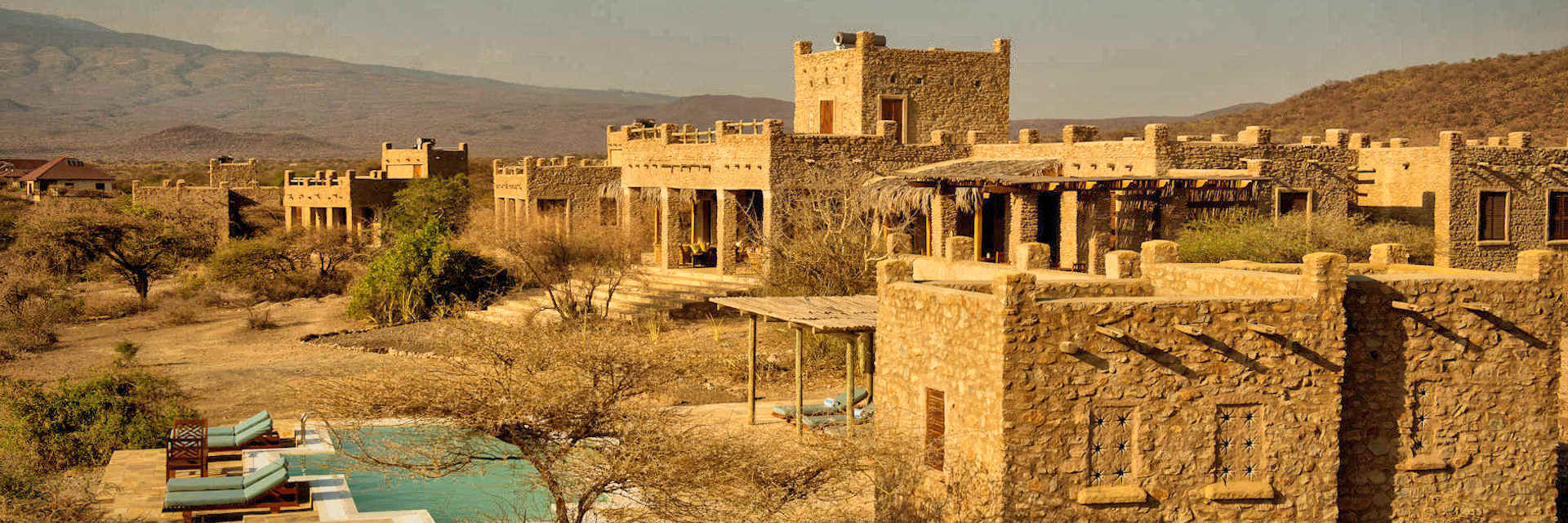 Ziwani Lodge is een unieke lodge met mooi panoramisch vergezicht over Lake Eyasi. Ziwani Lodge is een unieke lodge met mooi panoramisch vergezicht over Lake Eyasi.